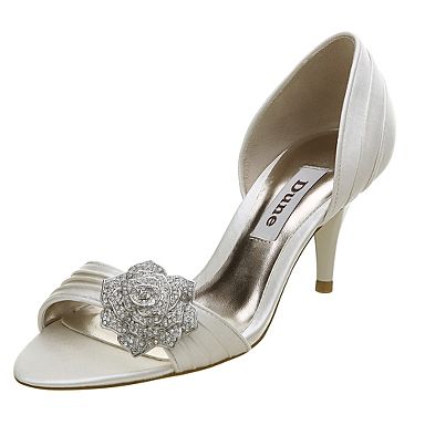 احذية للعرس انيقه جذابه 2013 - صور احذية للزفاف 2015 10041717413231.jpg