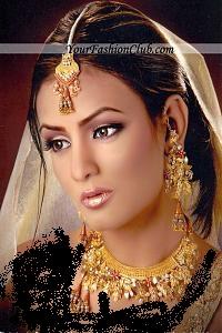  nice Pakistani Bridal Makeup 2010 plus 2 