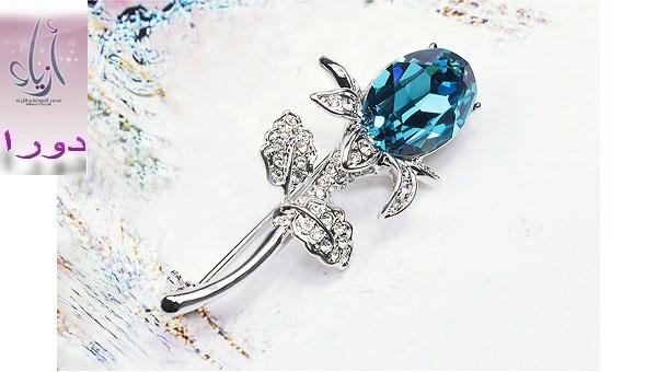 لمنازلناعيد الحب و اللون الاحمر أم الأخضرظلال عيون باللونين الذهبى لمنازلناعيد الحب و اللون الاحمر أم الأخضرظلال عيون باللونين الذهبى