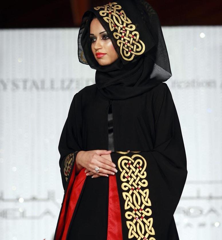 2014 تركىعبايات جميلة,لفات حجاب خاصة بالجلباب عبايات بسيطة من موقع