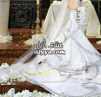  مواضيع ذات صلةفساتين زفاف لريم اكرا لموسم ربيع وصيف