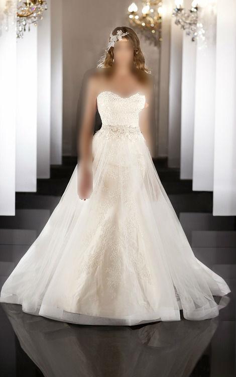 تعالي يا عروسة اختاري فستان زفافك